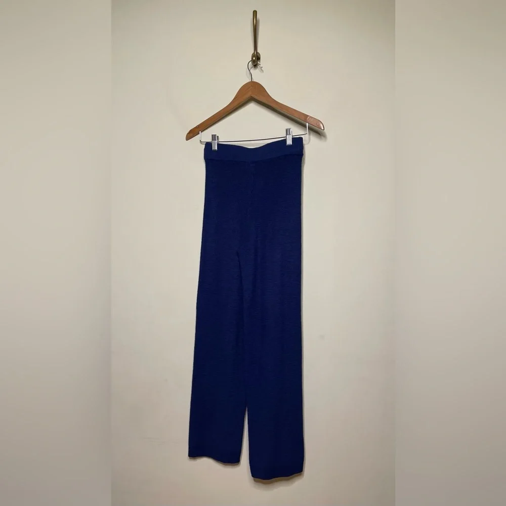 Free People Malibu Solid Pant Surf Set in Navy